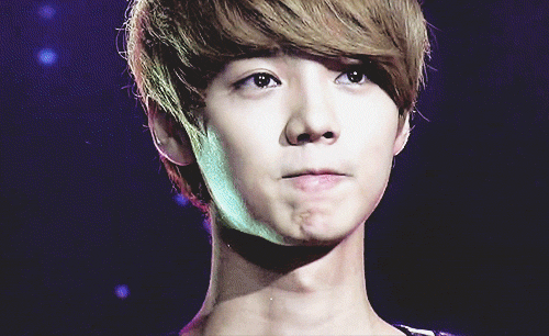 [EXO/징어] 너징이 종인이 좋아해서 종인이 따라다니는 썰 17 (루한대란) | 인스티즈