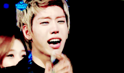 존나 서럽게 우는 아이돌들 | 인스티즈