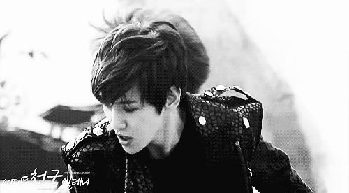 [EXO/백총] 백현이가 엑소에서 외톨이되는 썰 666666666 | 인스티즈