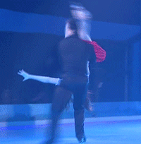 크리스탈이 묵묵히 자기 일을 한다는 걸 보여준 예ㄷㄷㄷ.gif | 인스티즈