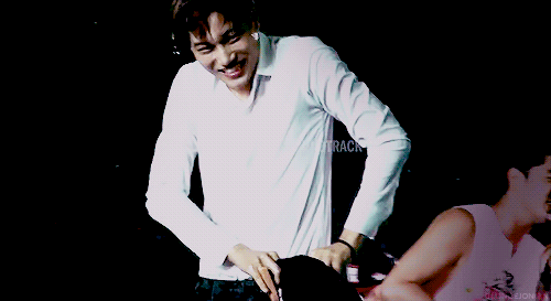 [EXO] 미국에서 잘나가는 대세여가수인 너징10 | 인스티즈