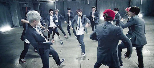 EXO 으르렁 안무 | 인스티즈