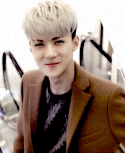 [EXO/세훈] 오세훈 여자친구에게 빙의되세요. 오세훈은 내 연하남친입니다 | 인스티즈