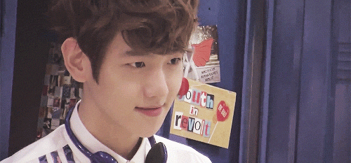 [EXO/징어] 하루 아침 사이에 몸이 바뀌어 있다는게 사실이가?(부제:만두우리만두)03 | 인스티즈