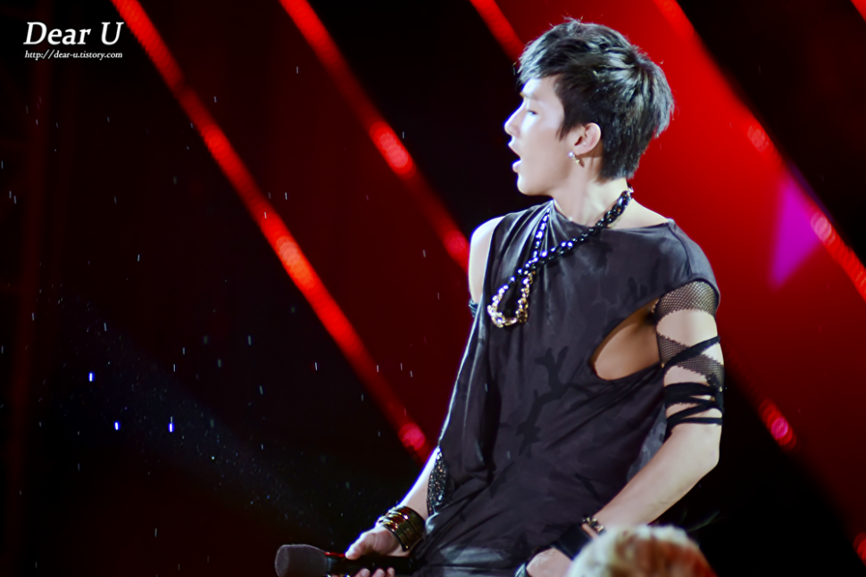 새벽에 보는 남아이돌 독방별 가장 섹시한 멤버는? | 인스티즈