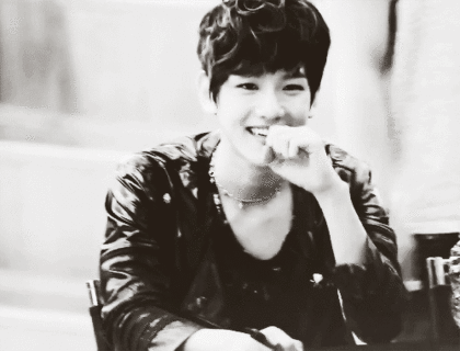 [EXO/백현] 롯데리아에서 만난 첫사랑 백현오빠 썰1010101010 | 인스티즈