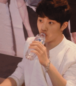 [EXO/오백] 찌질이 변백현 X 학교일진 도경수찡 03 | 인스티즈