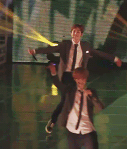 [EXO/징어] 인기아이돌 너징에겐 죽고못사는 빠돌이들이 있다 05 | 인스티즈