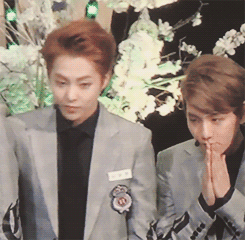 [EXO/백민] 친구가 자꾸 제 엉덩이를 만지는데 기분이 이상해요;; | 인스티즈