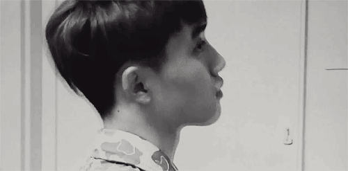 [EXO/징어] 편의점에서 음료수 사다가 12명에게 깔린 썰(죽고싶냐능ㅇㅅㅇ~) 11 | 인스티즈