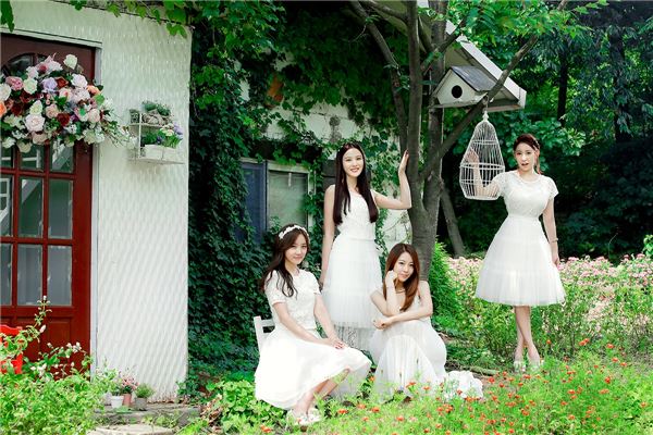 1일(금), 써니힐 수록곡 선공개 '그 해 여름' | 인스티즈