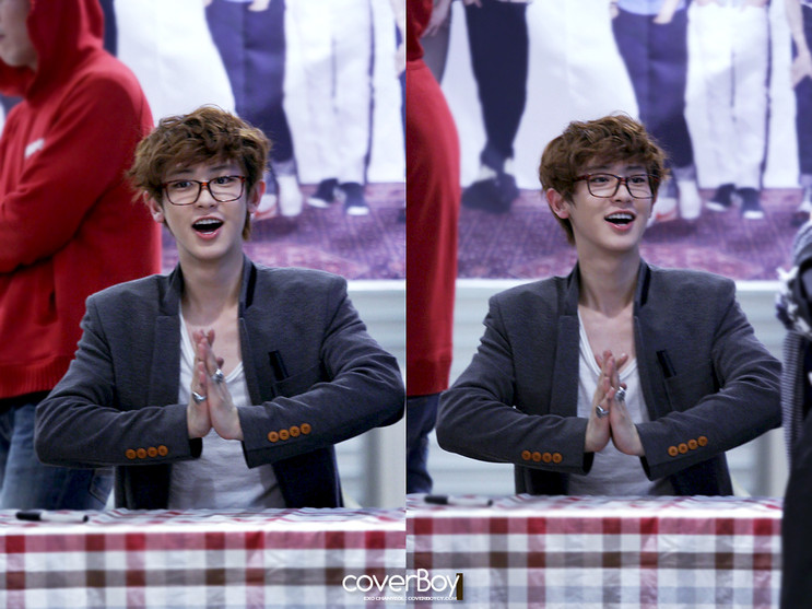 뿔테안경이 잘어울리는 남자아이돌.jpg | 인스티즈