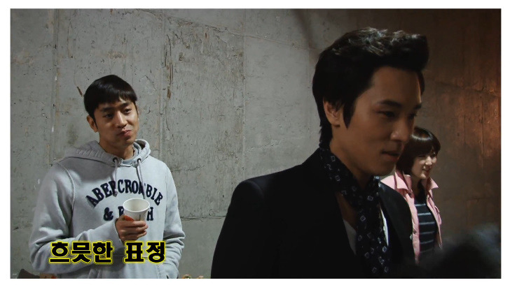 같은 그룹 멤버 기분나쁘게하기 甲 | 인스티즈