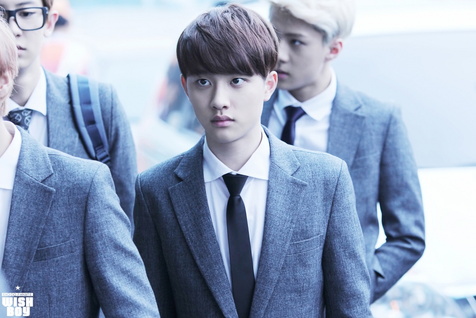 [EXO/경수] 학교 선배한테 페이스북 친구 신청을 걸어버렸다. 01 | 인스티즈