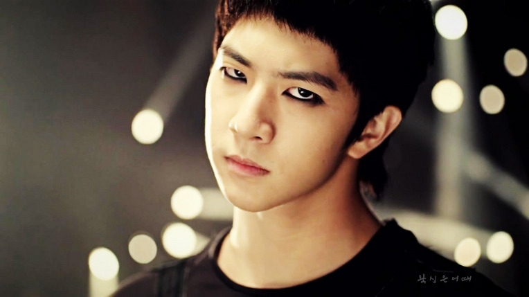 가수가 팬한테 조공.jpg | 인스티즈