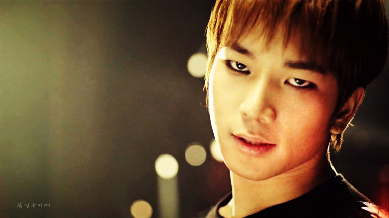 가수가 팬한테 조공.jpg | 인스티즈