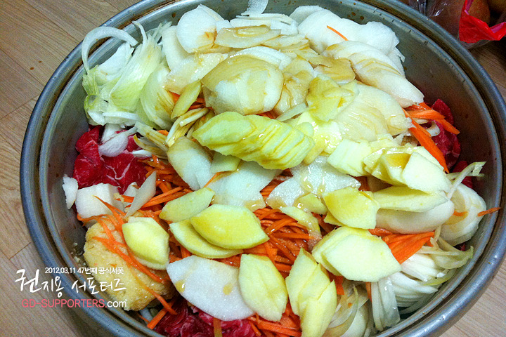 레알 멘탈 甲인 지드래곤 팬들의 조공 스케일.jpg (스압주의,정성주의,위엄주의) | 인스티즈