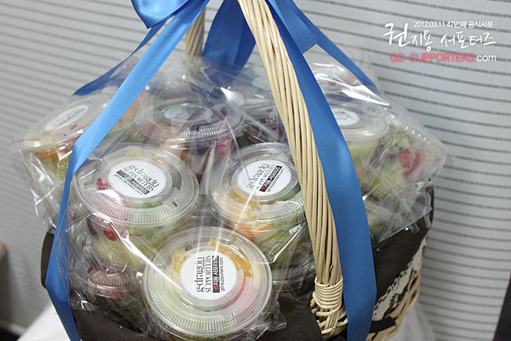 레알 멘탈 甲인 지드래곤 팬들의 조공 스케일.jpg (스압주의,정성주의,위엄주의) | 인스티즈