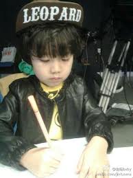 [EXO] SM 막내그룹 [엑소] 의 좌충우돌 육아일기 헬로베이비 (프롤로그) | 인스티즈