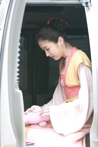 궁에는 개꽃이 산다 새로운버전ㅋ 가상캐스팅 인스티즈 Instiz 인티포털
