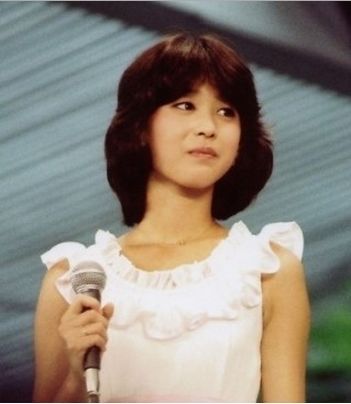 80년대 전설적인아이돌 나카모리 아키나 | 인스티즈