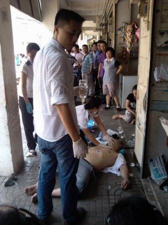 몸싸움중 여성에게 고환 잡혀, 쇼크사 | 인스티즈