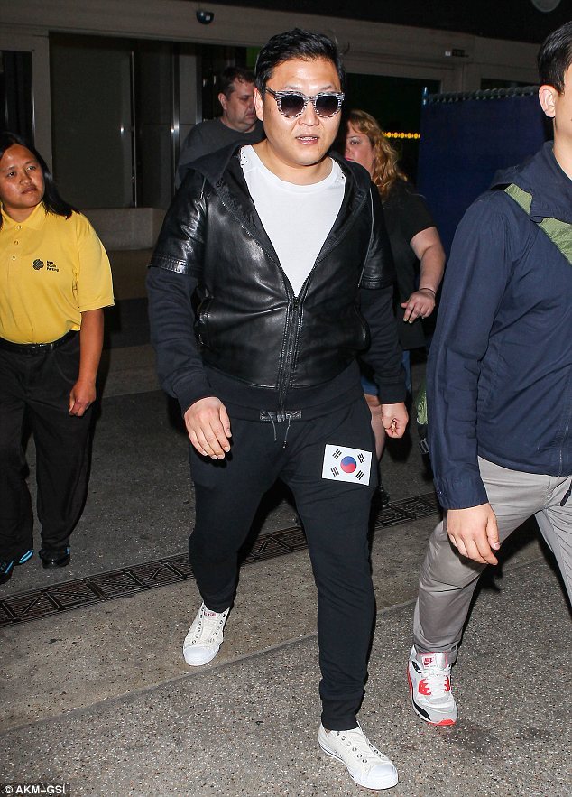 싸이 사복 ㅋㅋㅋ | 인스티즈