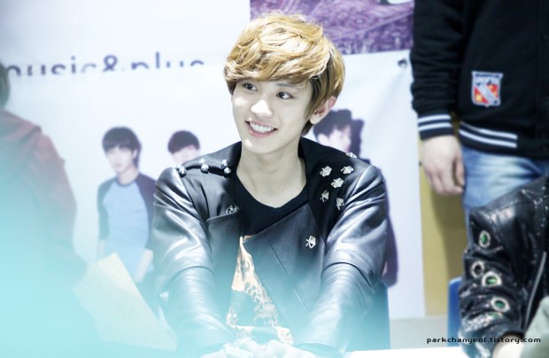 [EXO/찬열] 남파 간첩 박찬열이랑 결혼한 징어썰 00 | 인스티즈