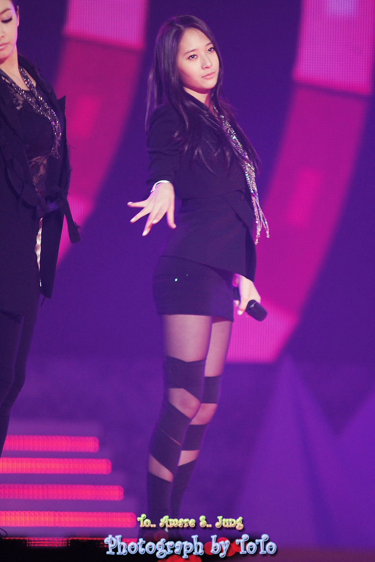 크리스탈 올블랙 ㅎㄷㄷㄷㄷㄷㄷㄷㄷ .jpg | 인스티즈