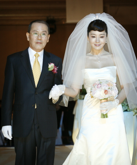 여자연예인 결혼식 웨딩드레스.jpg | 인스티즈