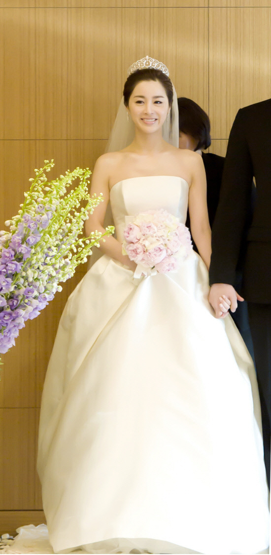 여자연예인 결혼식 웨딩드레스.jpg | 인스티즈