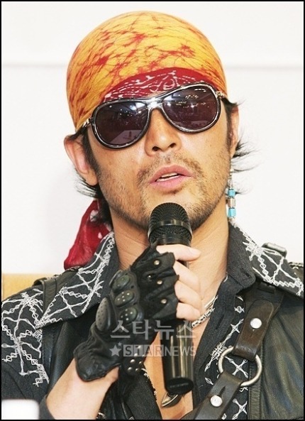 송포유 일진들이 개념 없이 촬영하는데 이분들이 오신다면? | 인스티즈