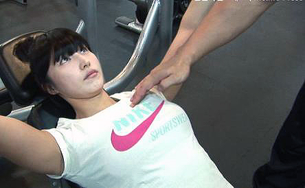 http://www.instiz.net/pt?no=1874056&page=1 흰티와 청바지가 잘어울리는 몸매