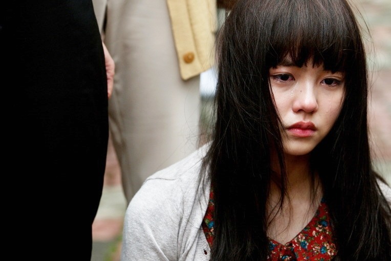 폭풍성장하고 있는 차세대 미녀배우 김소현 vs 김유정 | 인스티즈