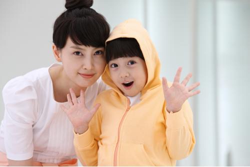 다시봐도 놀라운 이나영 얼굴크기.. - 인스티즈(instiz) 이슈 카테고리 다시봐도 놀라운 이나영 얼굴크기.. - 인스티즈(Instiz) 이슈 카테고리