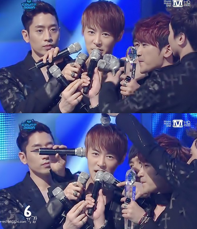 아이돌 마이크몰이계의 양대산맥 신화와 슈퍼주니어ㅋㅋㅋㅋㅋ - 인스티즈(instiz) 이슈 카테고리